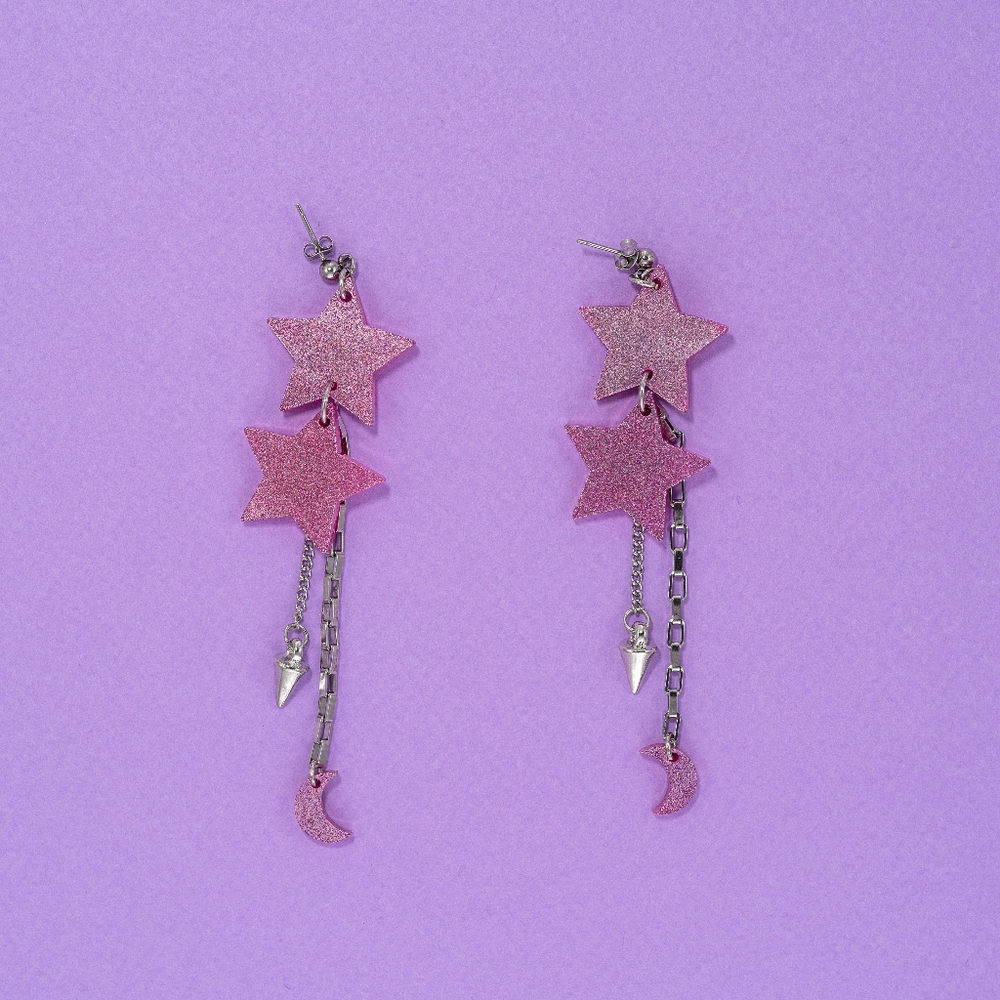 ⭐️ Holographic Pink Selina Earrings ⭐️